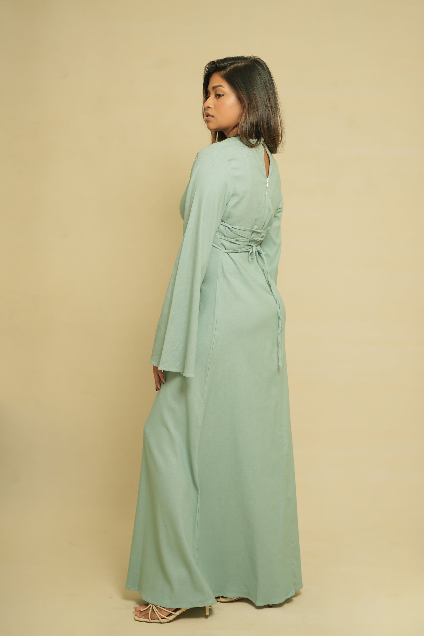 Airi Sleeved Maxi